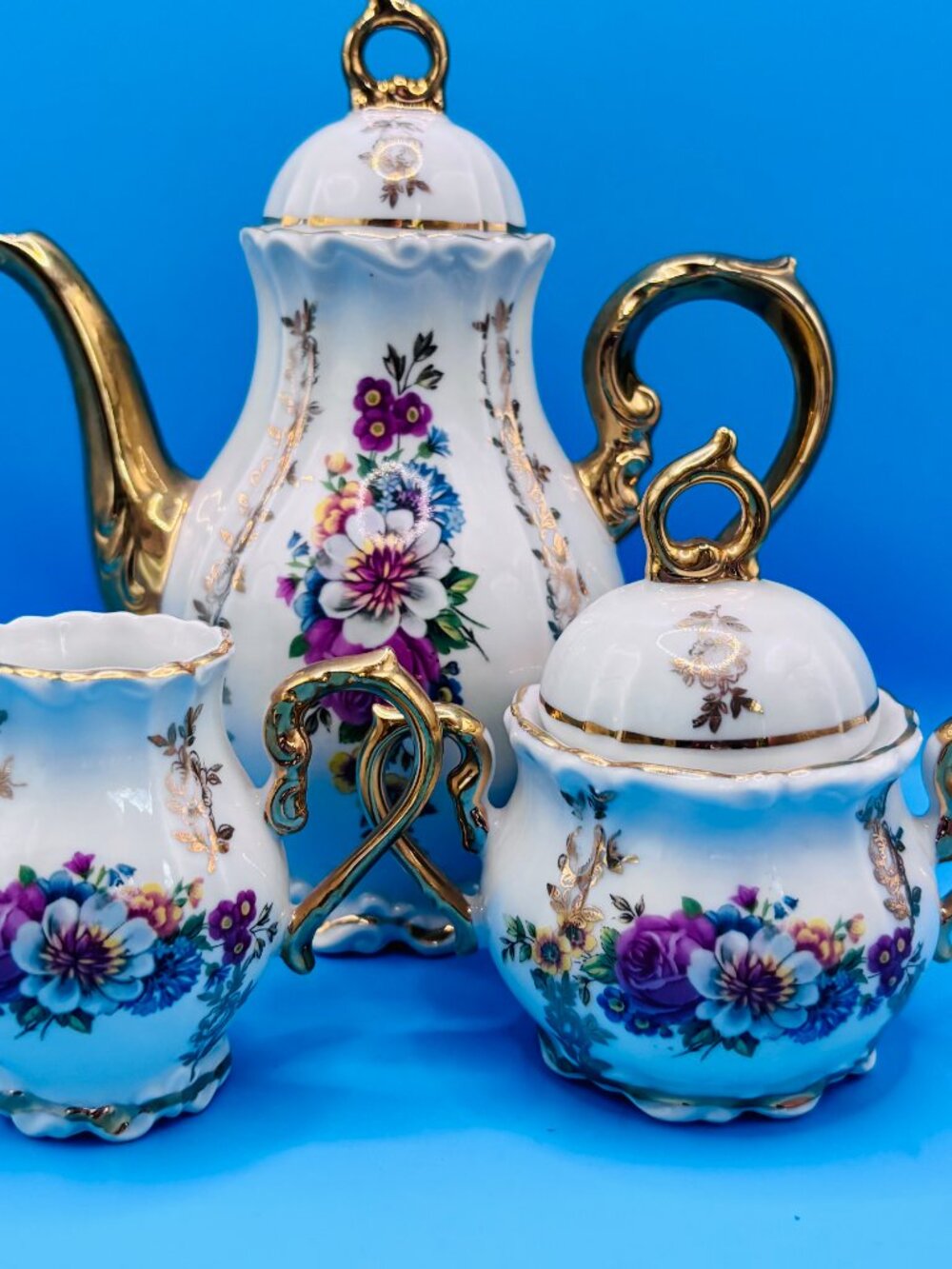Vintage Gold Luster Barvarian Tea Set - Picture 5 of 11